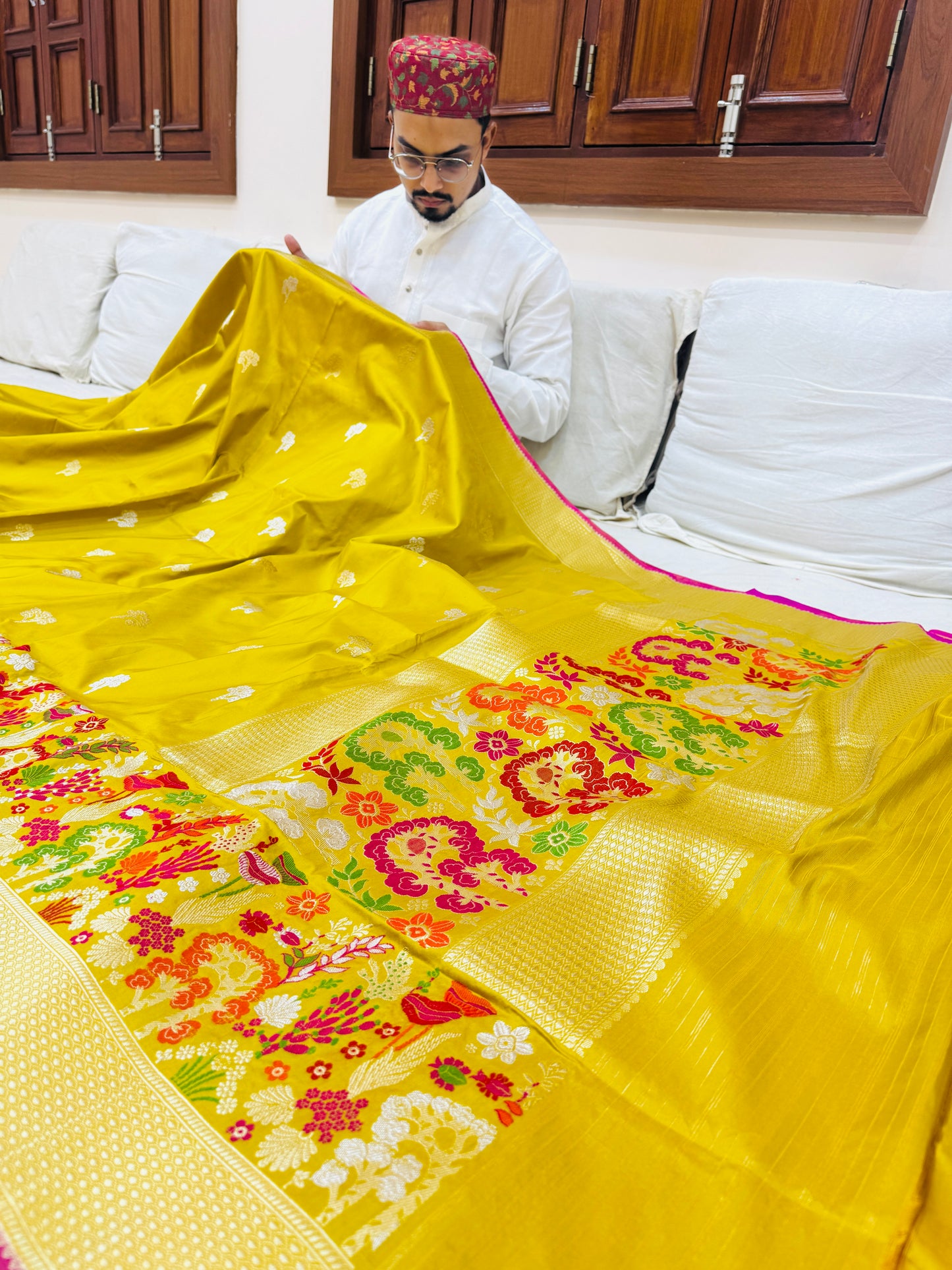 Pure Banarasi Katan Silk Mina Buti Skirt Border Saree