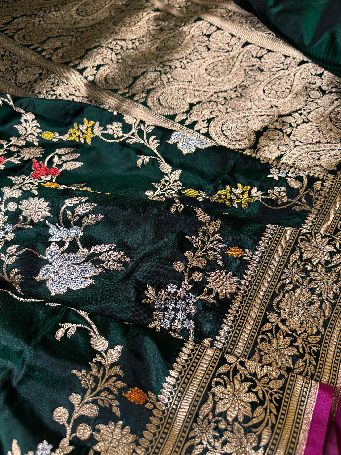 Pure Banarasi Katan Silk Mina Jaal Saree