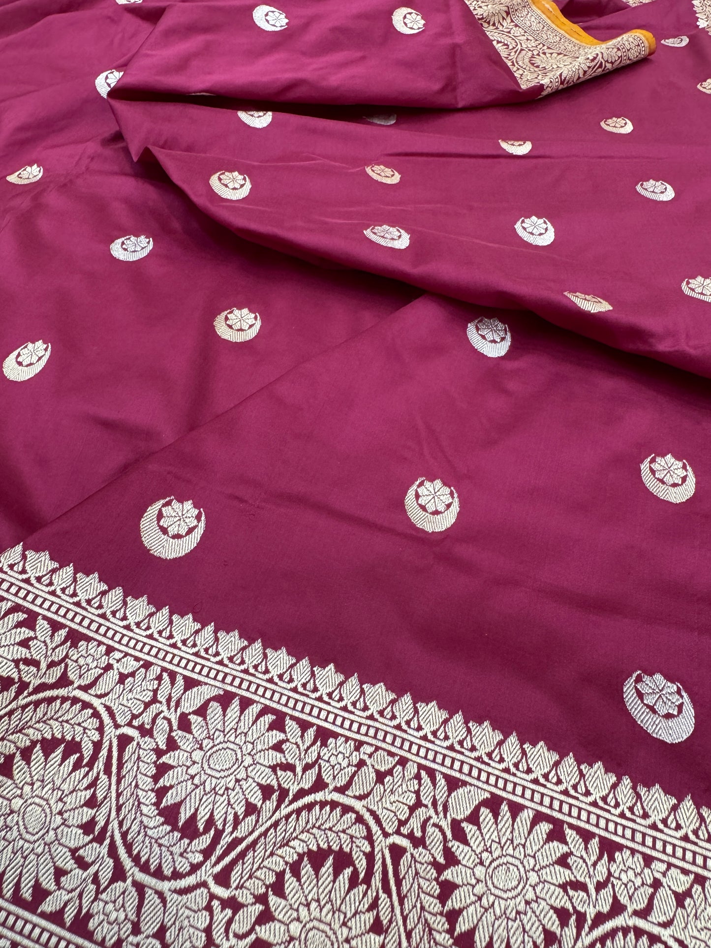 Pure Banarasi Katan Silk Buti Saree