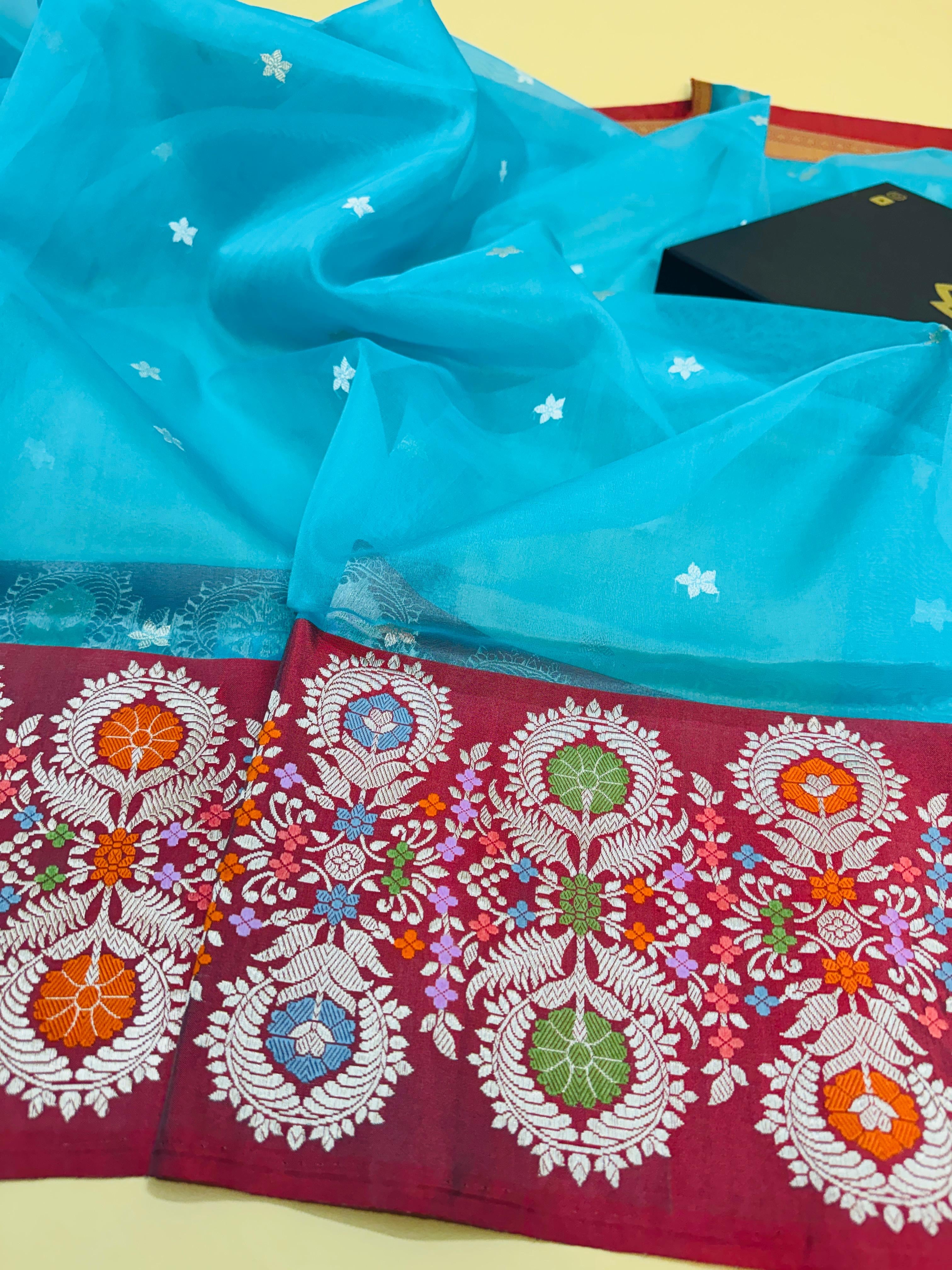 Kora Kadiyal Border Saree
