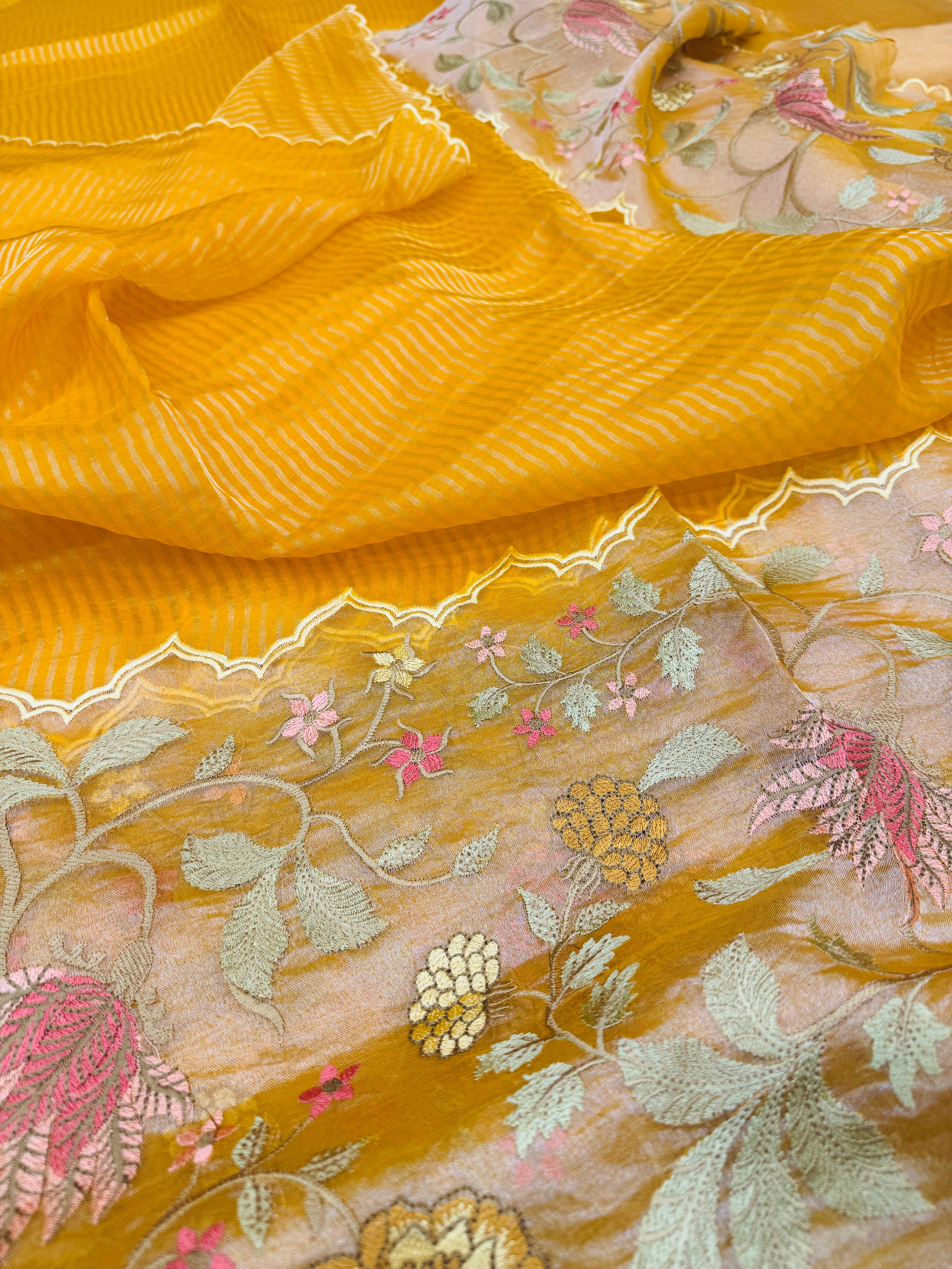 Pure Banarasi Kora Tissue Patch Work Embroidery Saree
