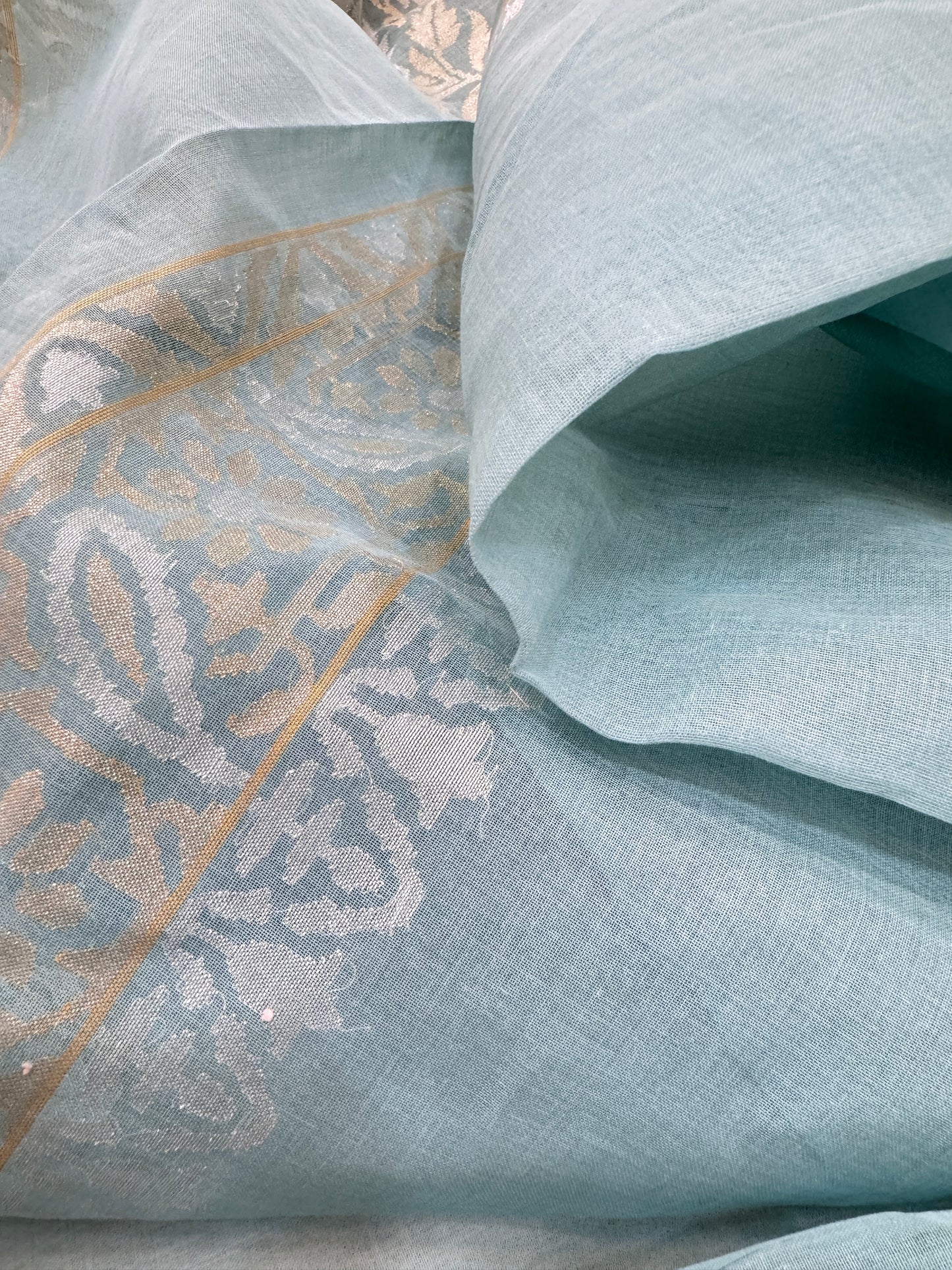 Real Silver Zari Cotton Jamdani Saree