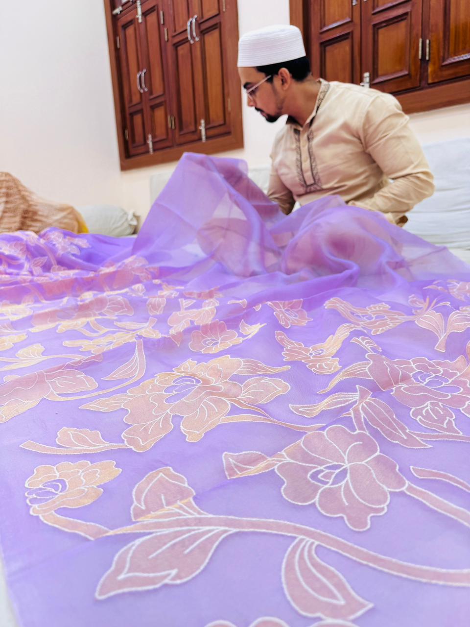 Pure Banarasi Kora Tissue Silk Applique Work Saree
