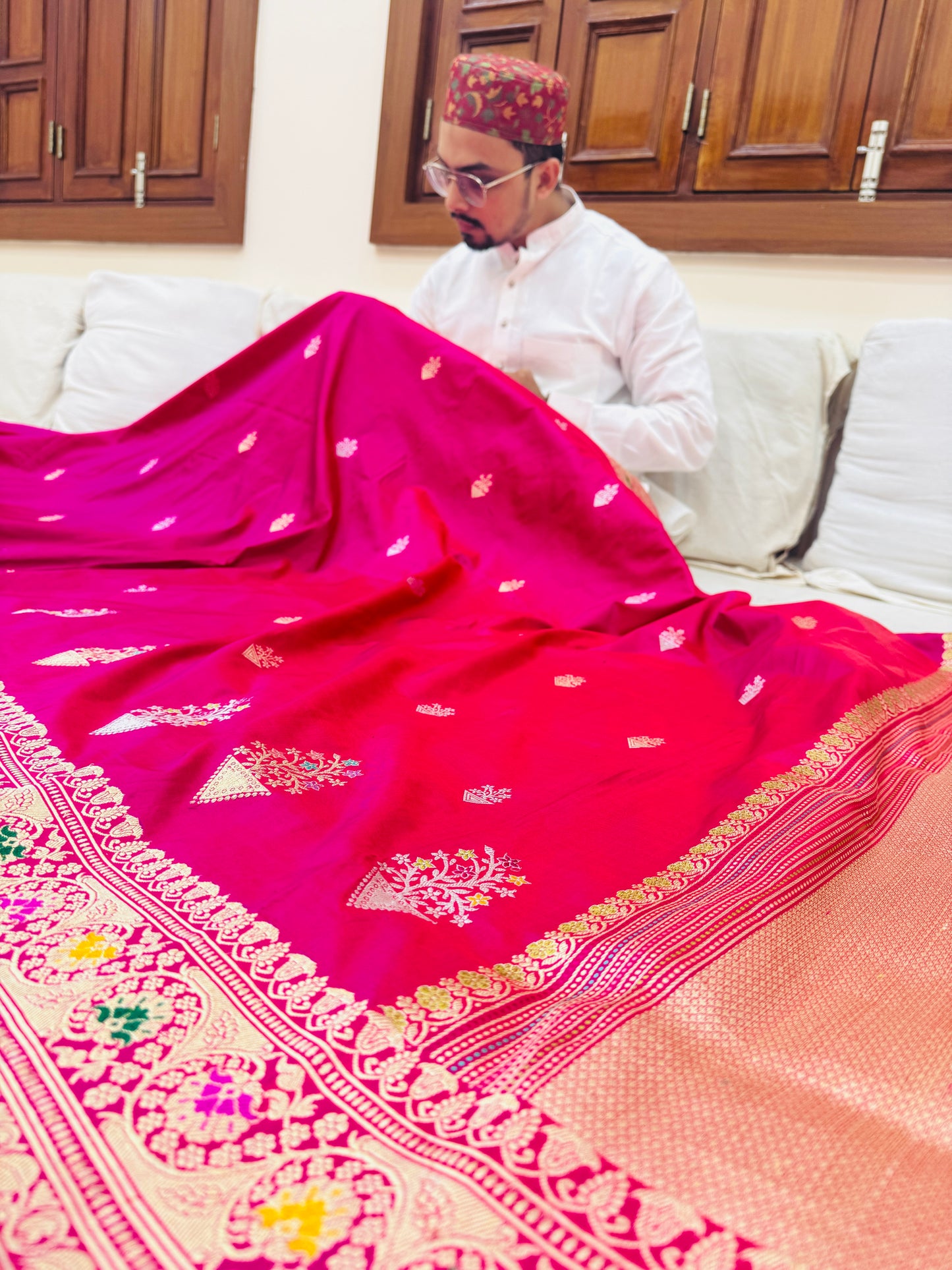 Pure Banarasi Katan Silk Buti Saree