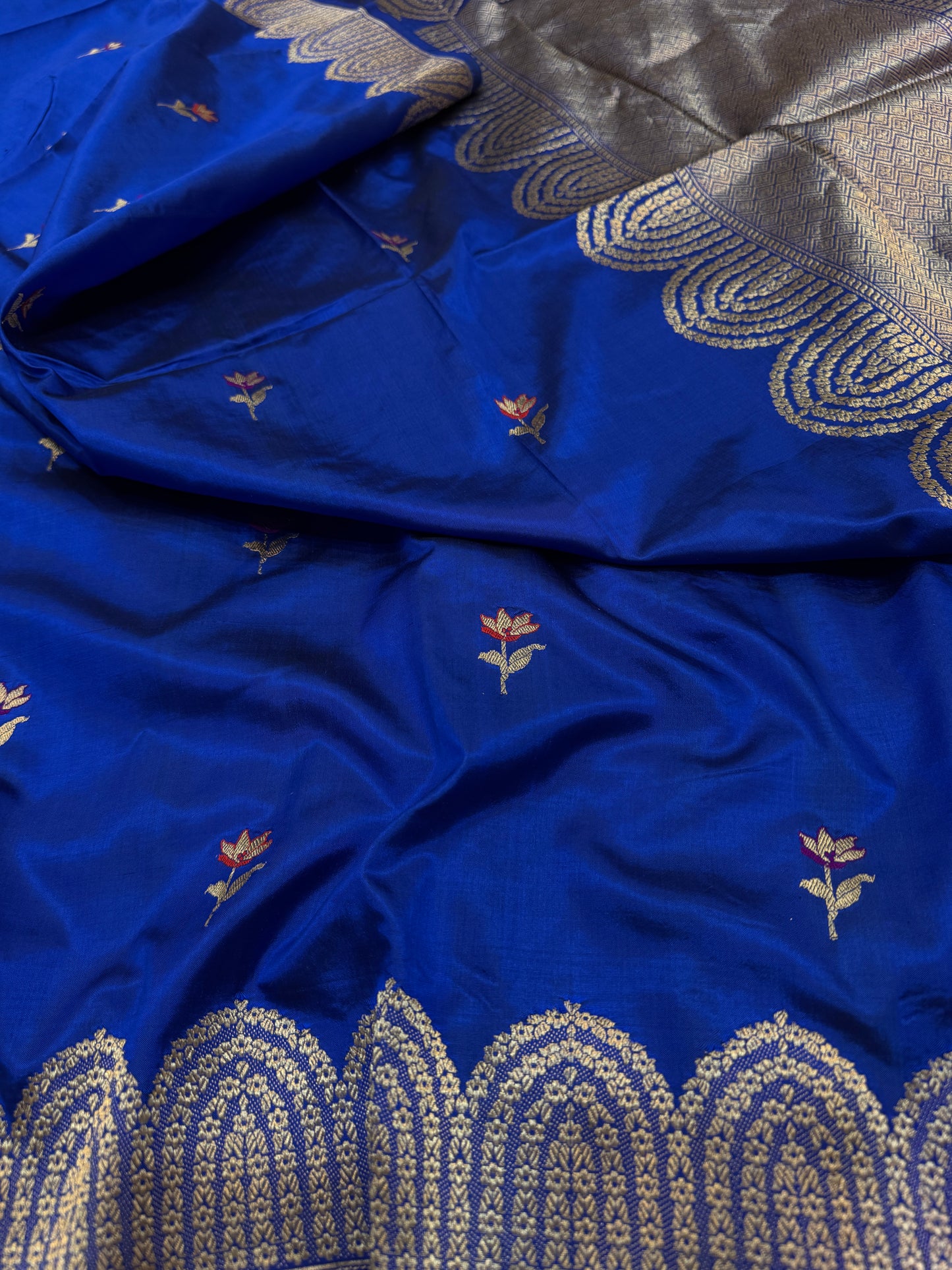 Pure Banarasi Katan Silk Kadhwa Buti Saree