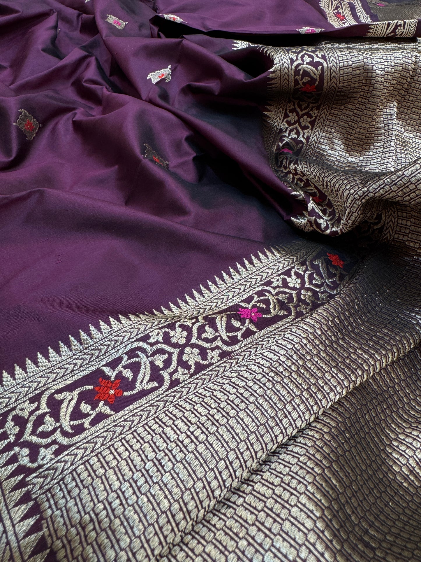 Pure Banarasi Katan Silk Kadhwa Buti Saree