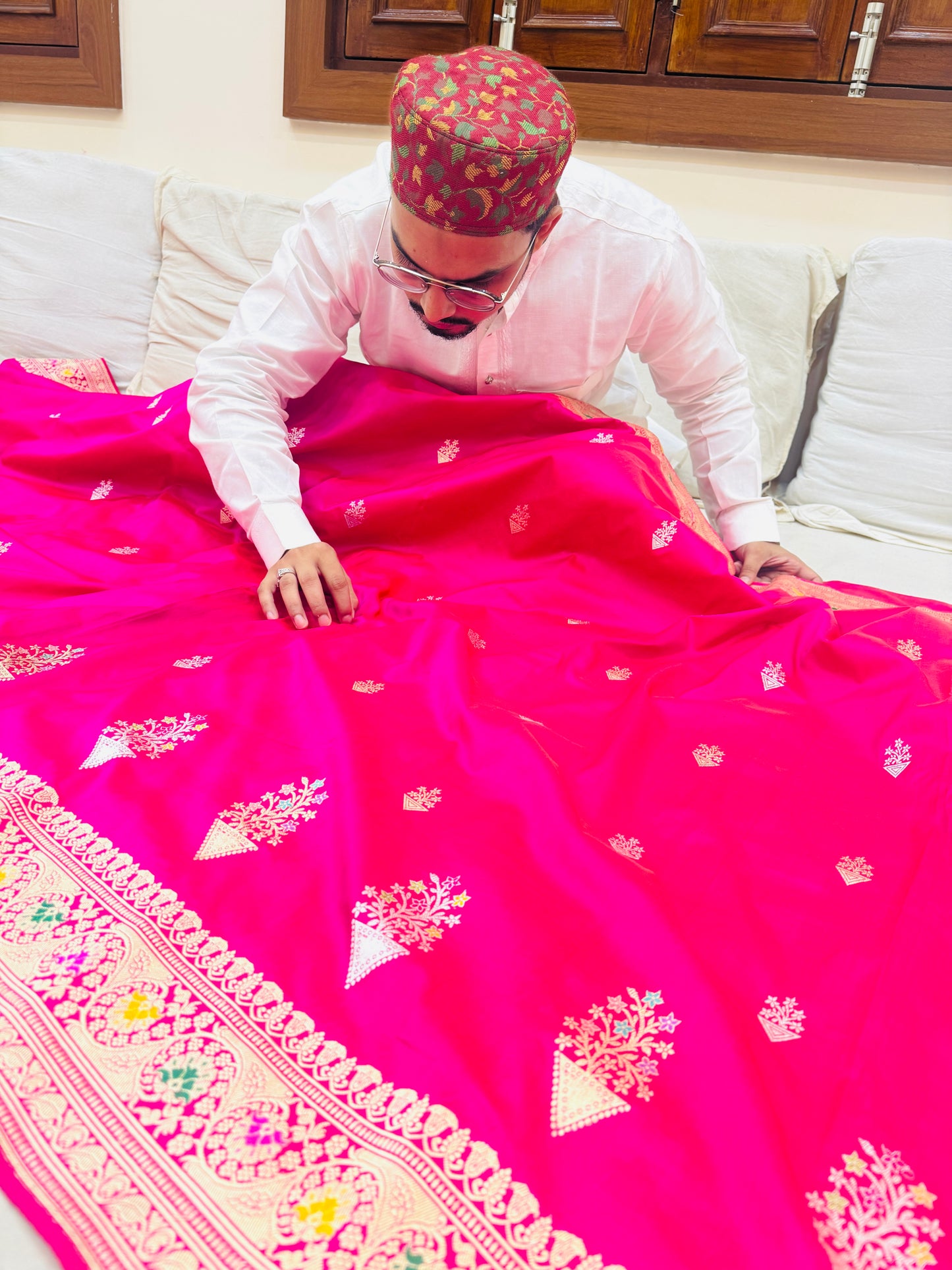 Pure Banarasi Katan Silk Buti Saree