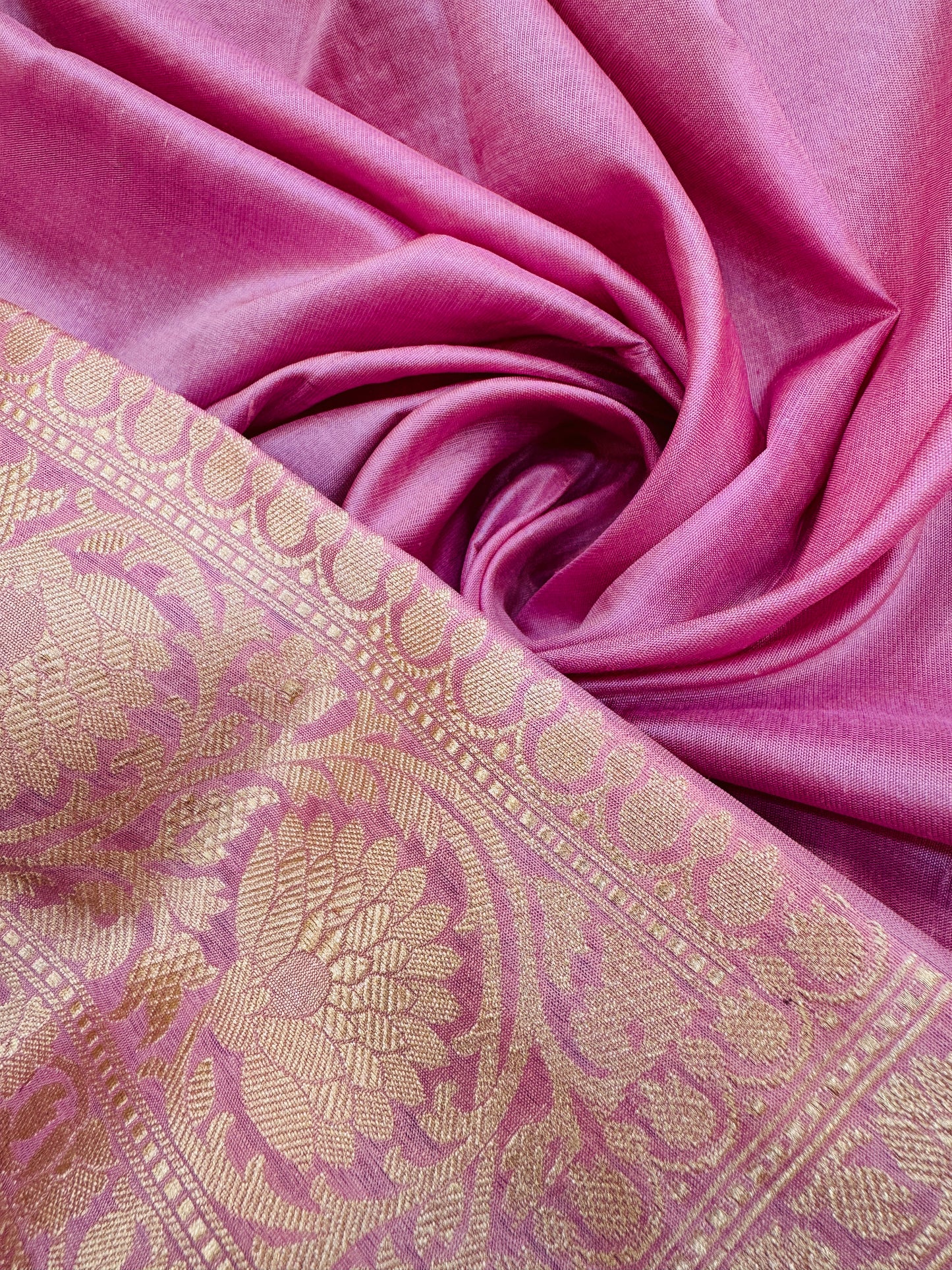 Pure Banarasi Katan Silk Jaal Saree