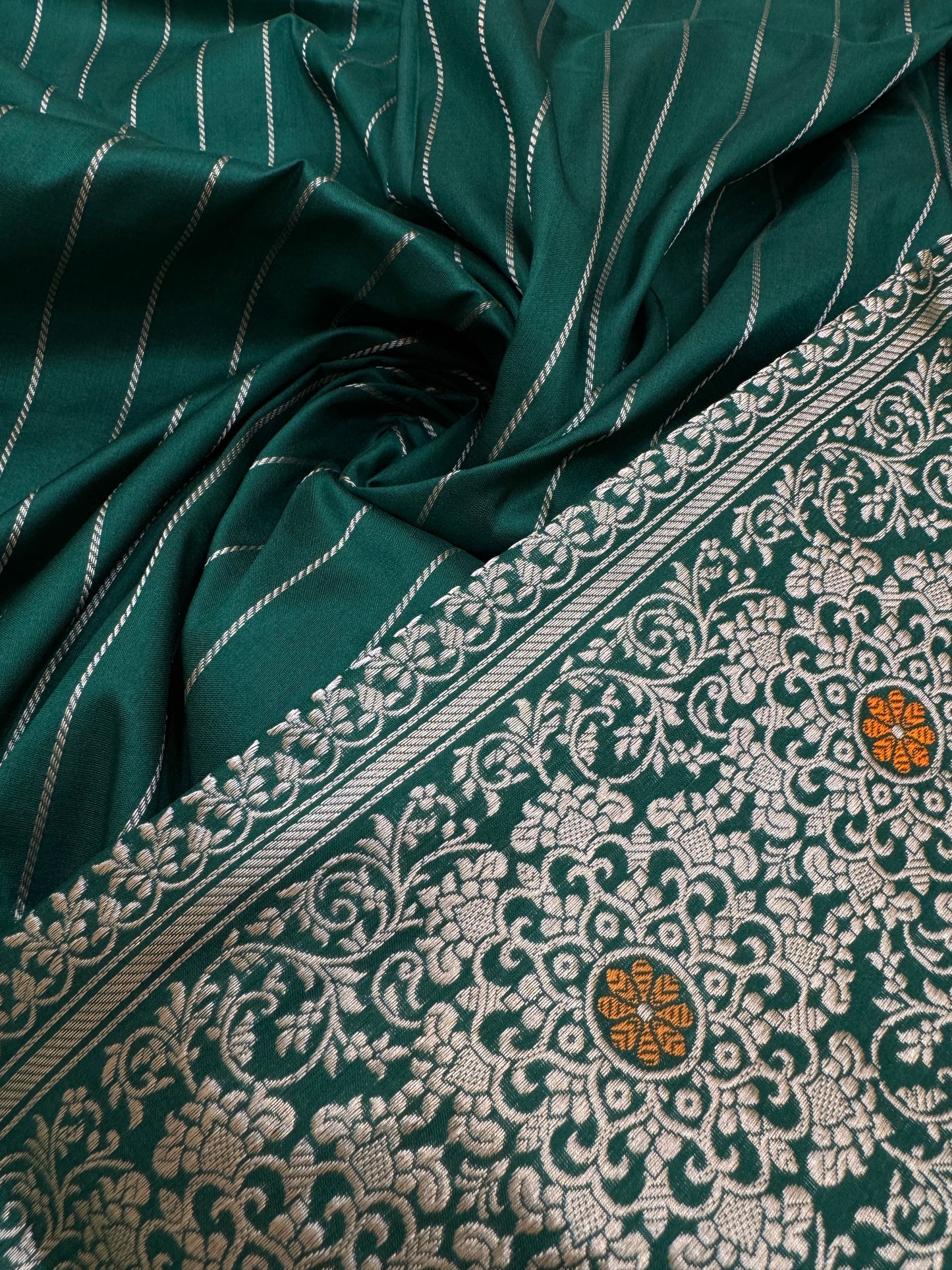 Pure Banarasi Katan Silk Kadhwa Buti Saree