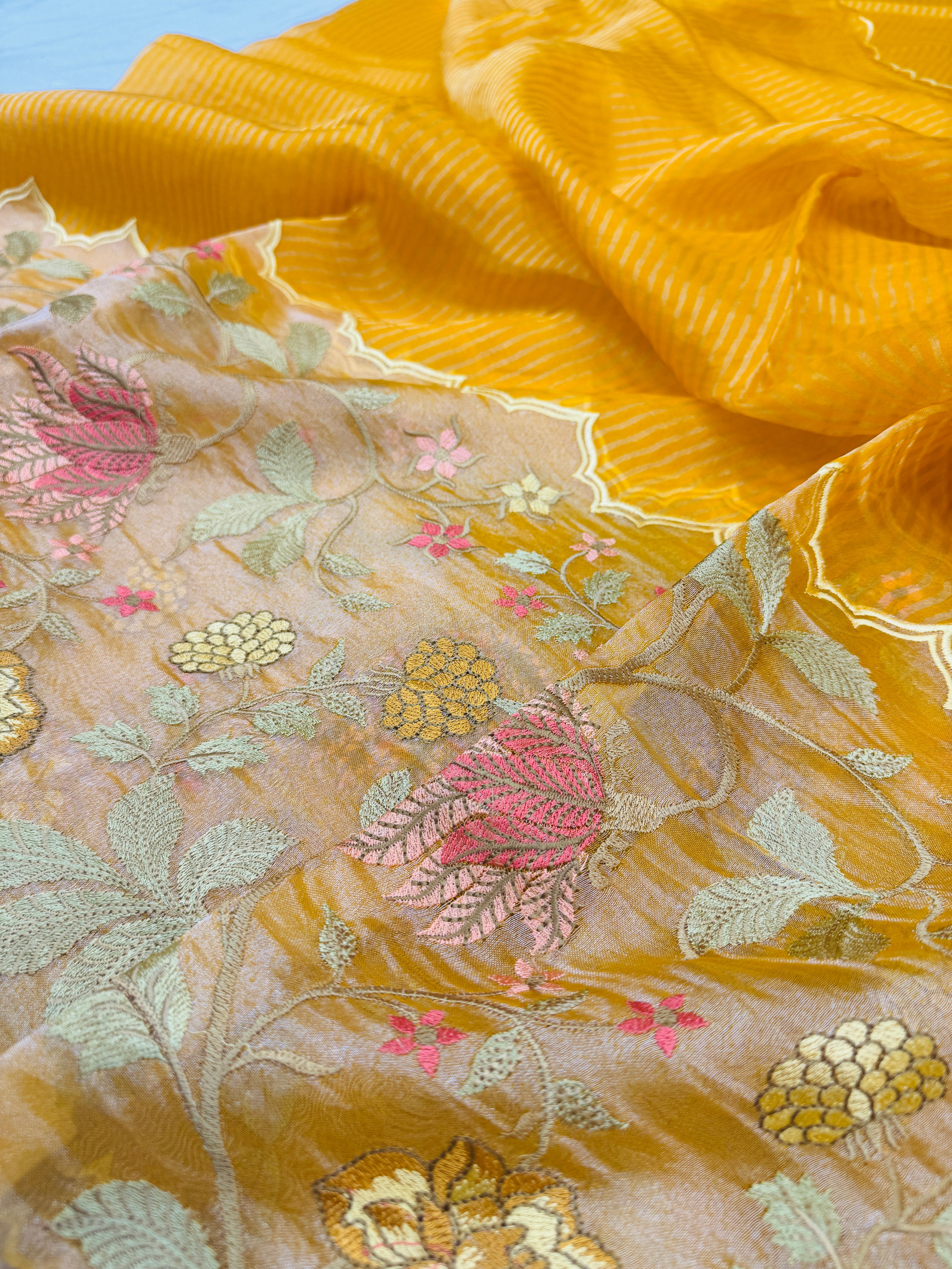 Pure Banarasi Kora Tissue Patch Work Embroidery Saree