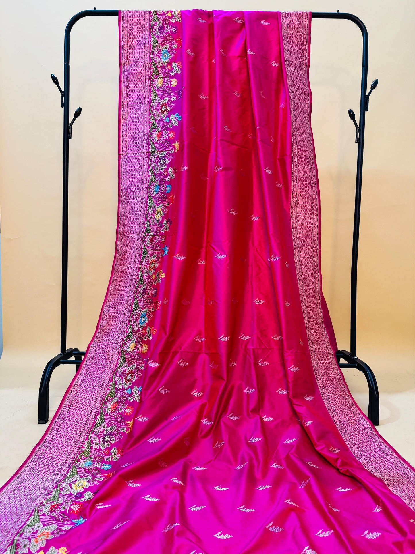 Pure Banarasi Katan Silk Kaduwa Buta With Mina Jaal Saree