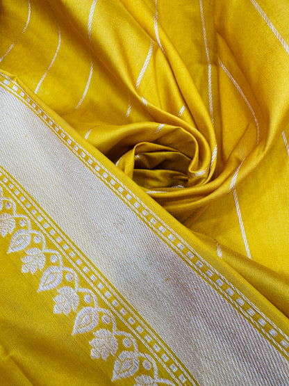 Pure Banarasi Katan Silk Kadhwa Buta Saree