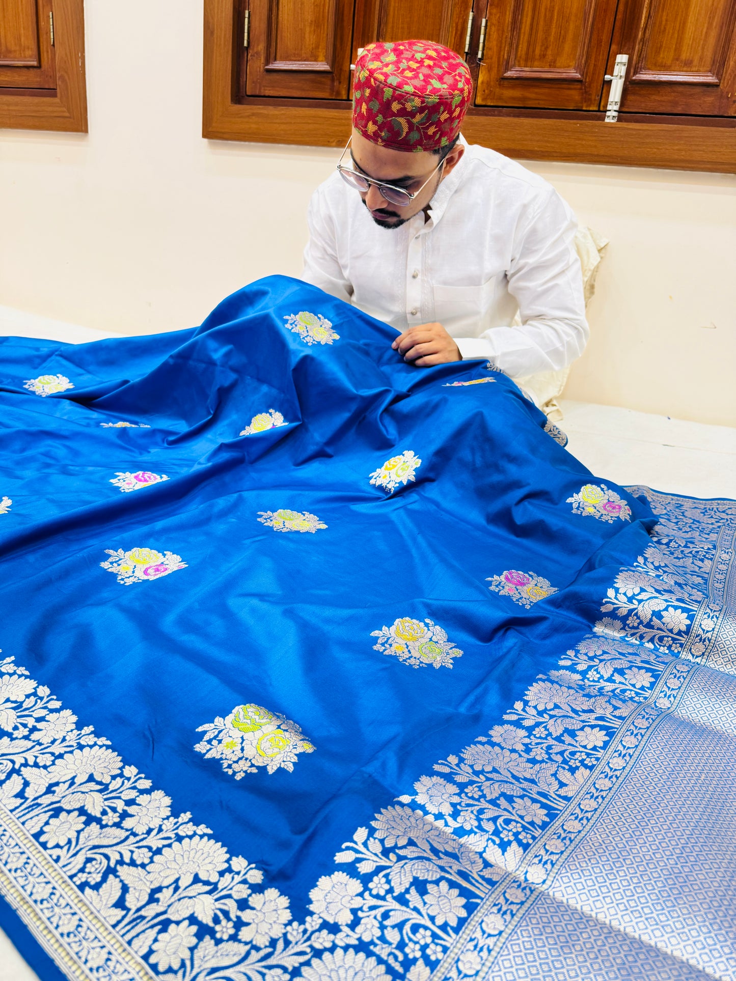 Pure Banarasi Katan Silk Buti Saree