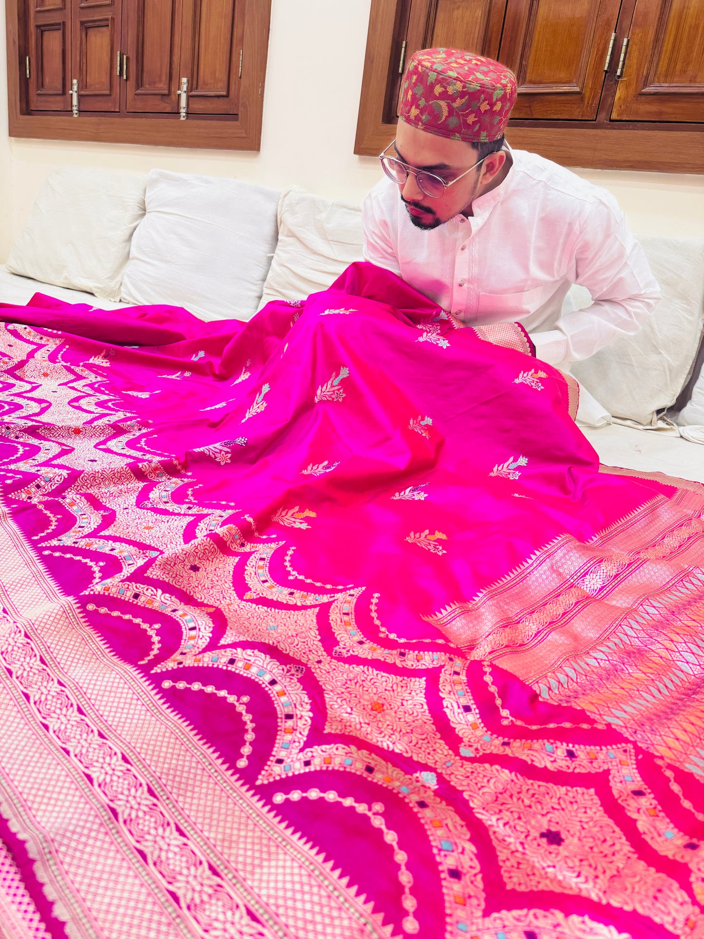 Pure Banarasi Katan Silk Mina Buti Skirt Border Saree