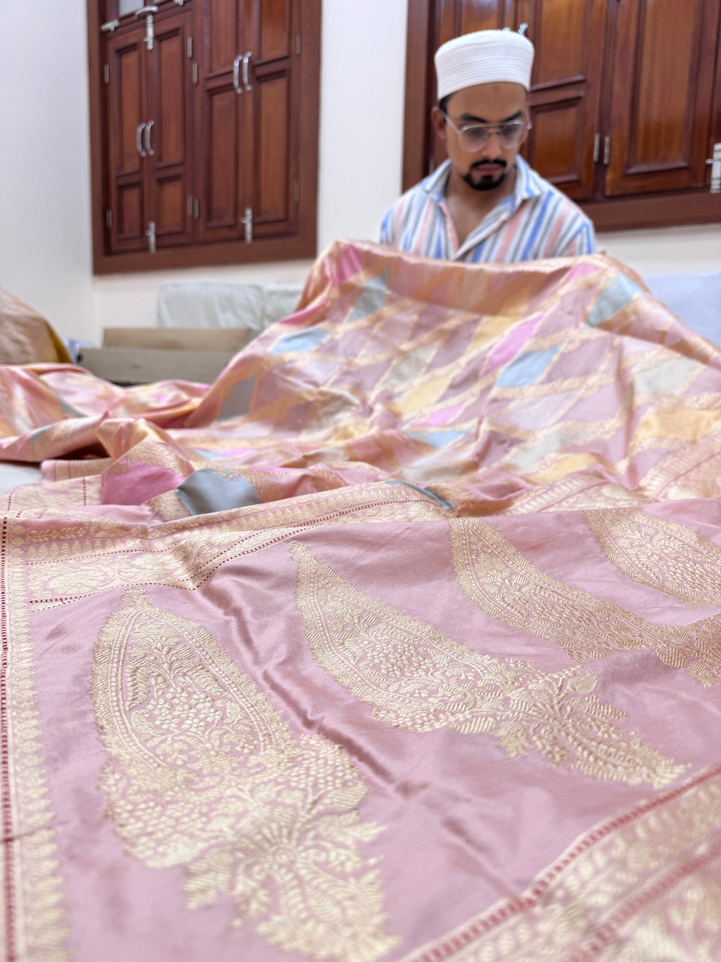 Pure Banarasi Katan Silk Jaal Saree