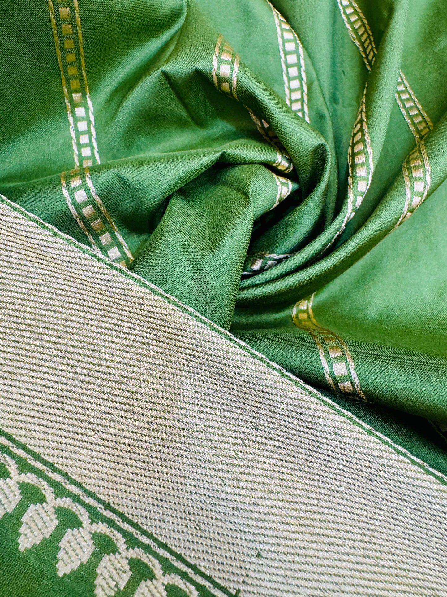 Pure Banarasi Katan Silk Designer Skirt Sarees