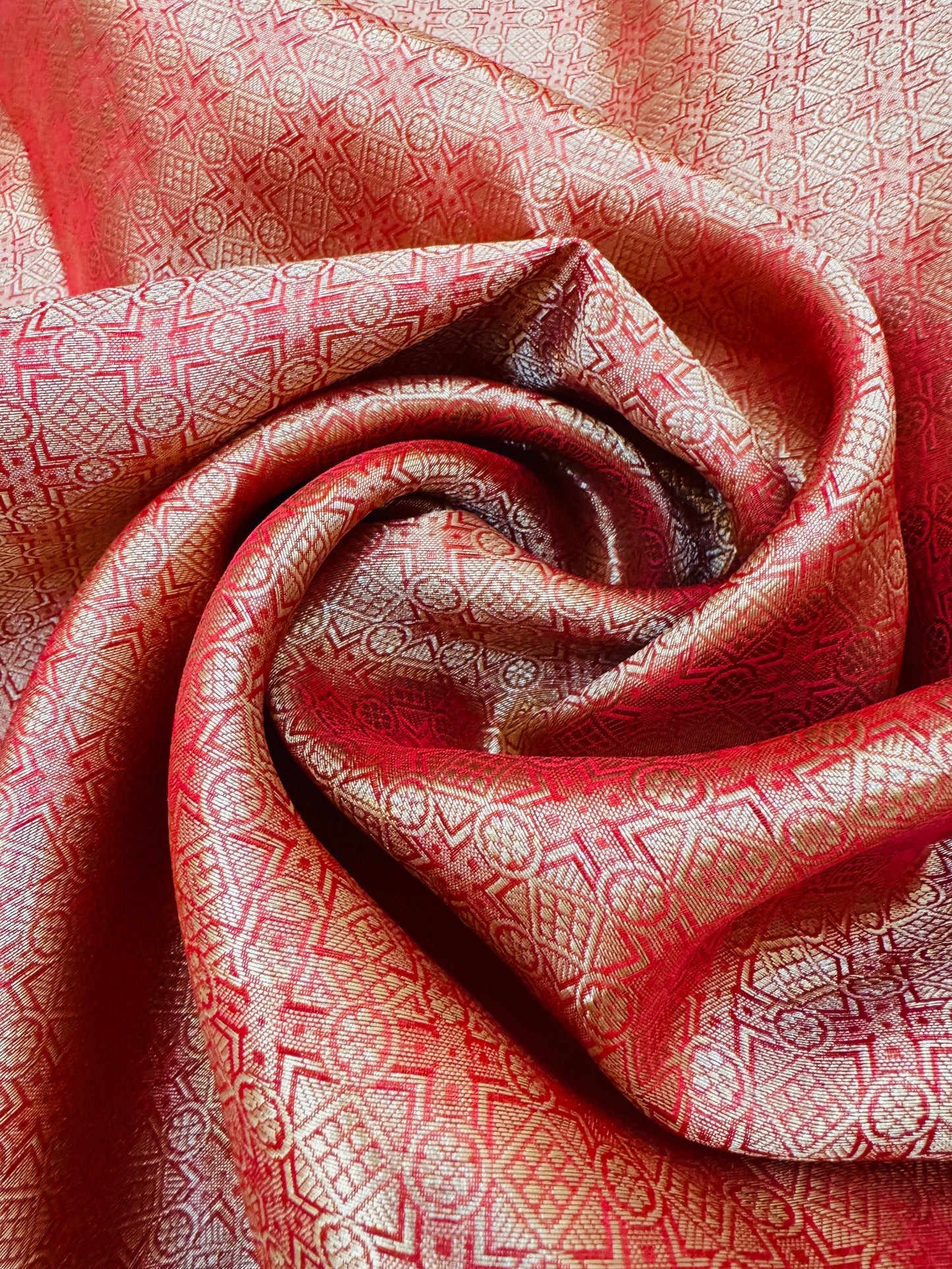 Pure Banarasi Kora Silk Jaal Saree With Satin Border