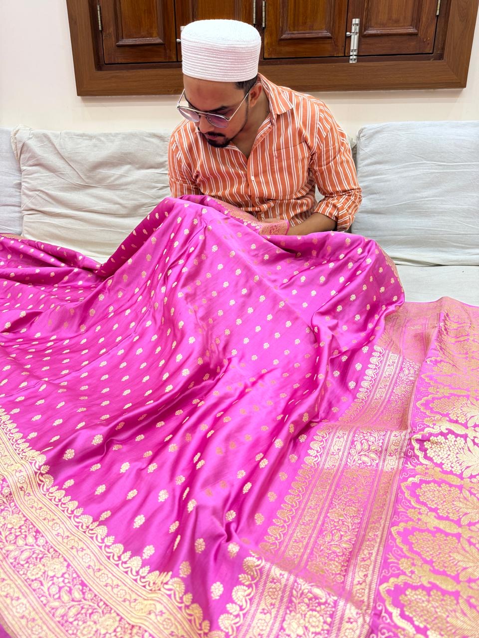 Pure Banarasi Satin Silk Chunri Buti Saree