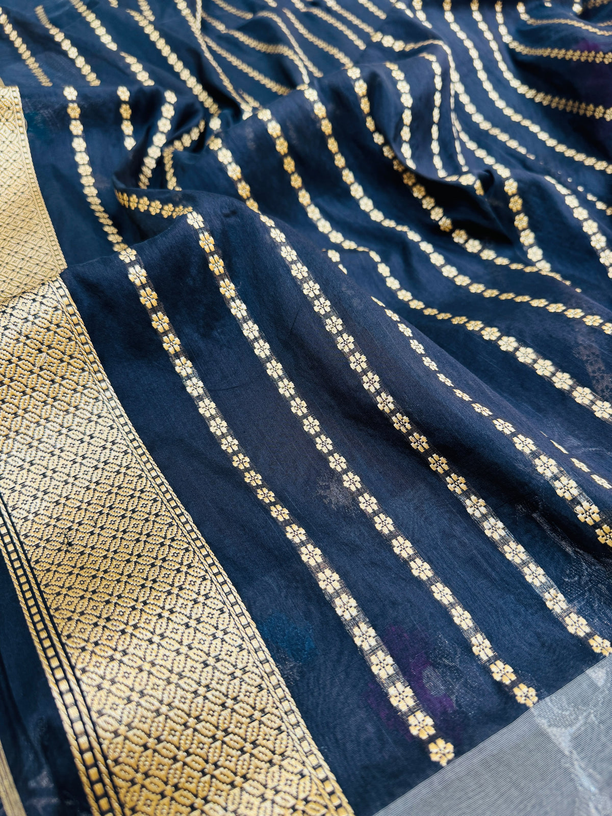 Kora Katan Silk Mina Jaal Saree
