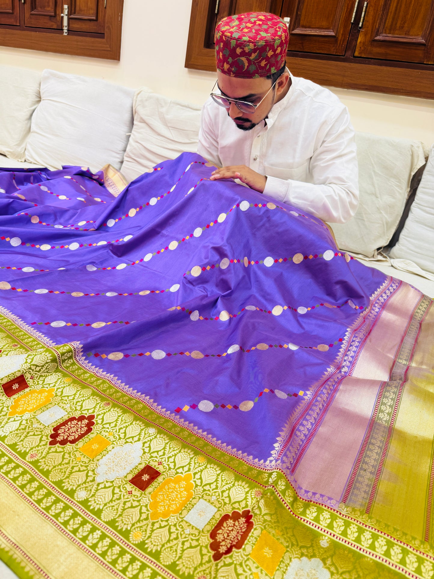 Pure Banarasi Katan Silk Mina Buti Skirt Border Saree