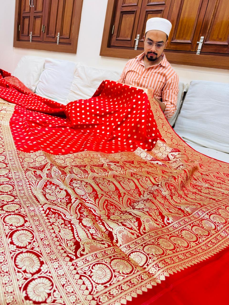 Pure Banarasi Satin Silk Chunri Buti Saree