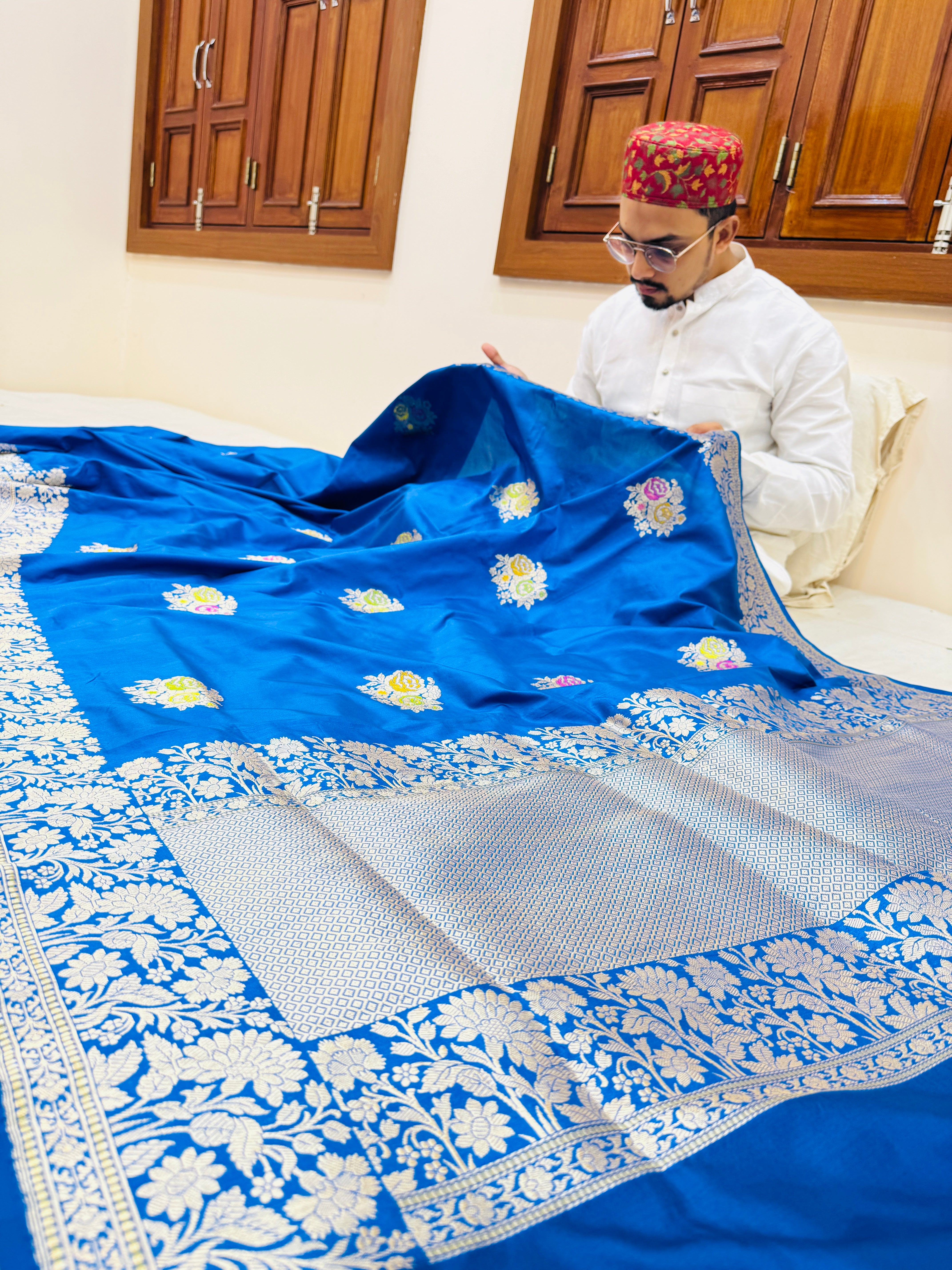 Pure Banarasi Katan Silk Buti Saree