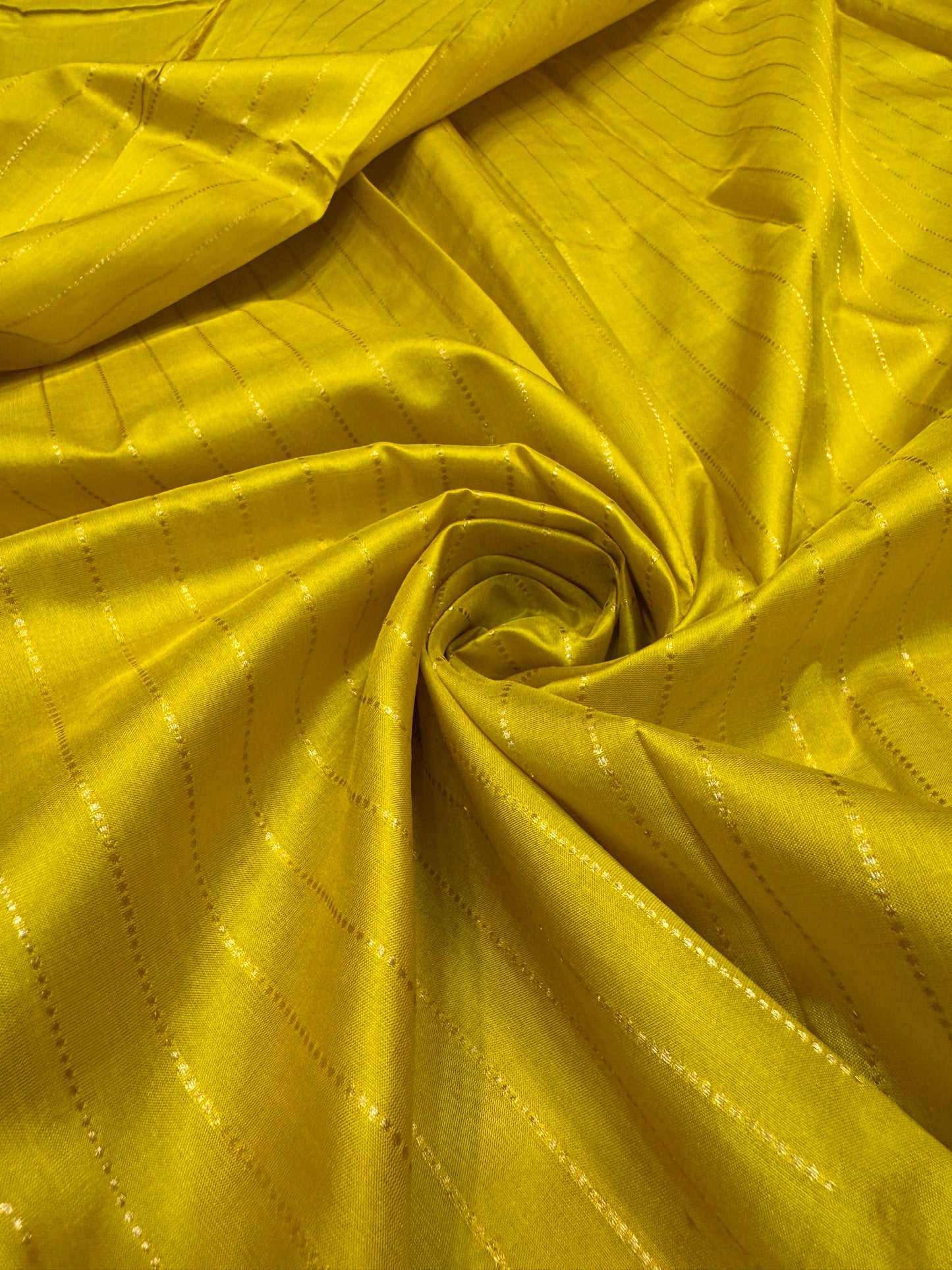 Pure Banarasi Katan Silk Kadhwa Buti Saree