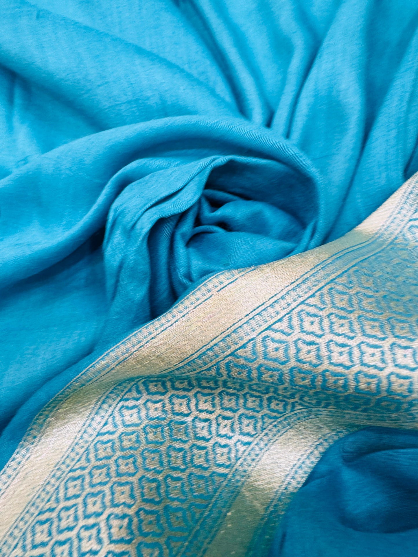 Pure Banarasi Munga Silk Buti Saree
