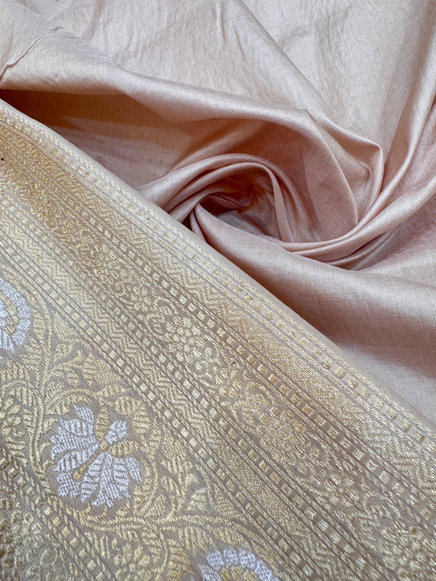 Pure Banarasi Katan Silk Sona Mina Jaal Saree
