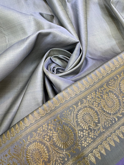 Pure Banarasi Katan Silk Chunri Buti Saree