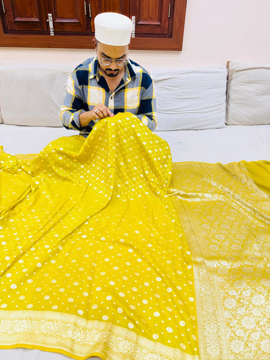 Pure Banarasi Munga Silk Jaal Saree