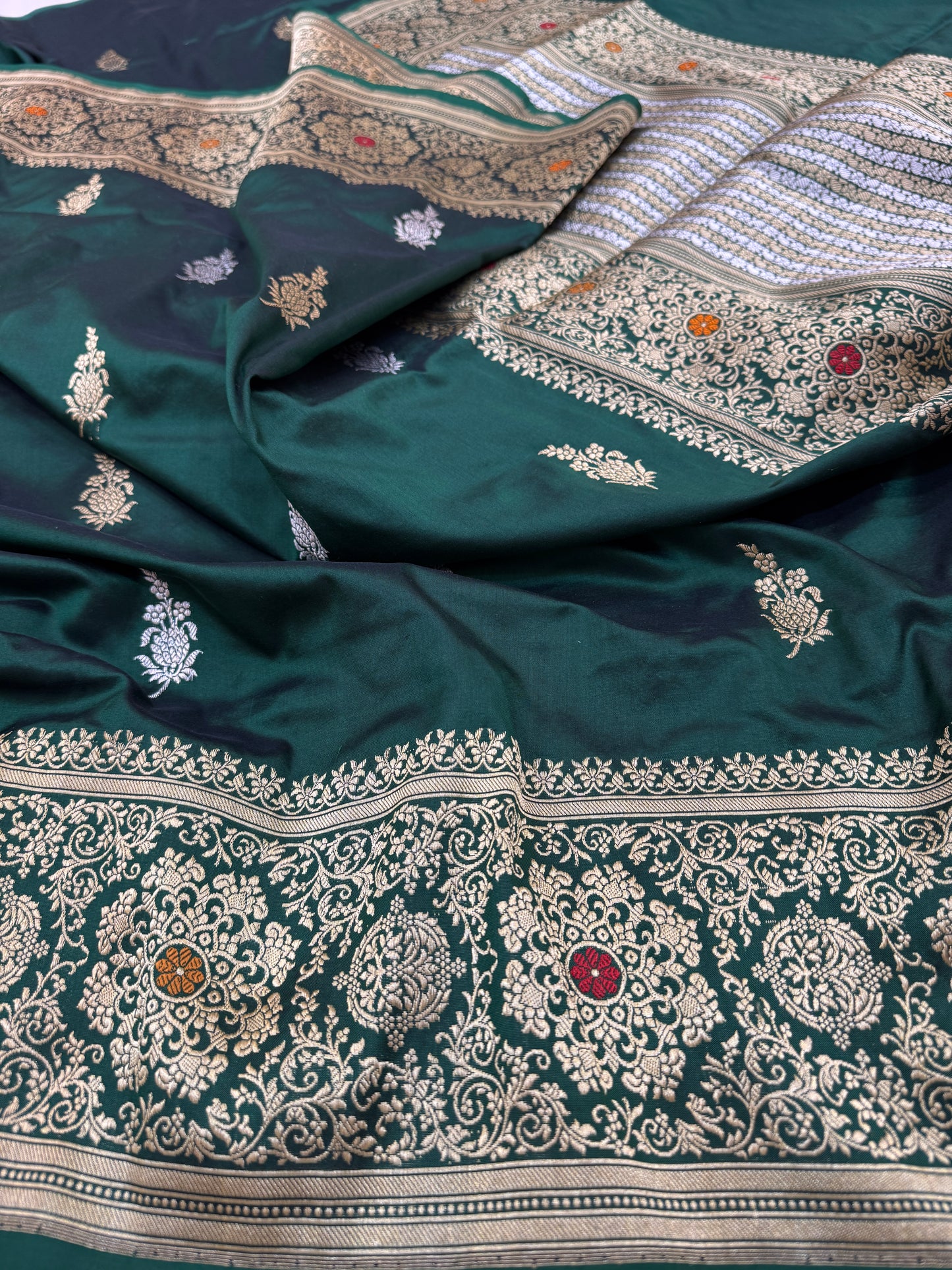 Pure Banarasi Katan Silk Kadhwa Buti Saree