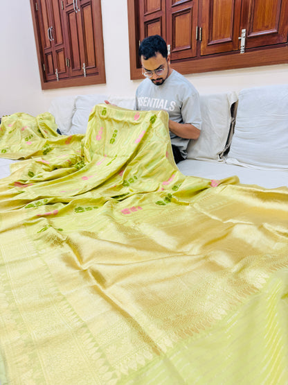 Pure Banarasi Katan Silk Kadhwa Mina Jaal Saree