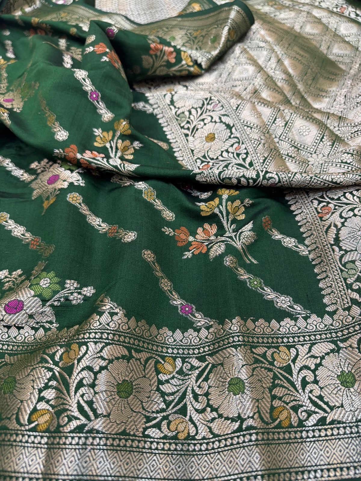 Pure Banarasi Chiniya Silk Mina Buta Saree