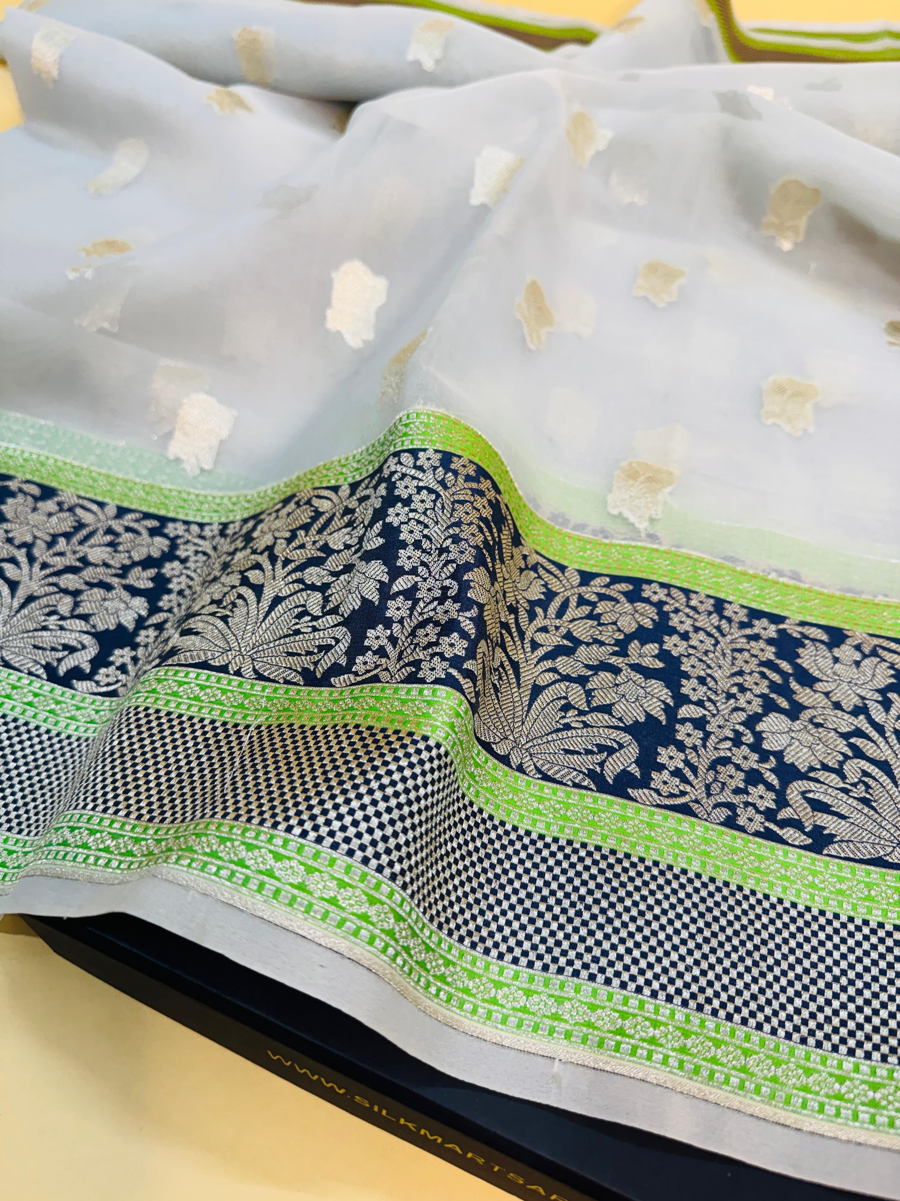 Art Silk Kora Kadhiyal Border Saree