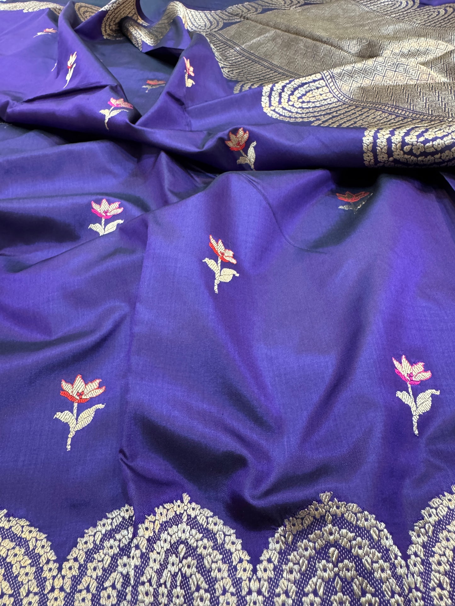 Pure Banarasi Katan Silk Kadhwa Buti Saree