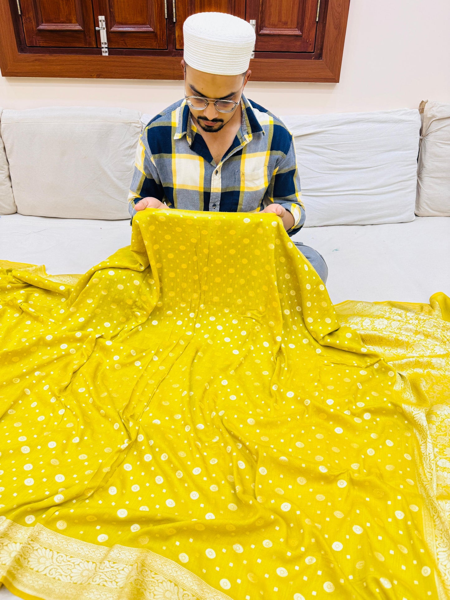 Pure Banarasi Munga Silk Jaal Saree