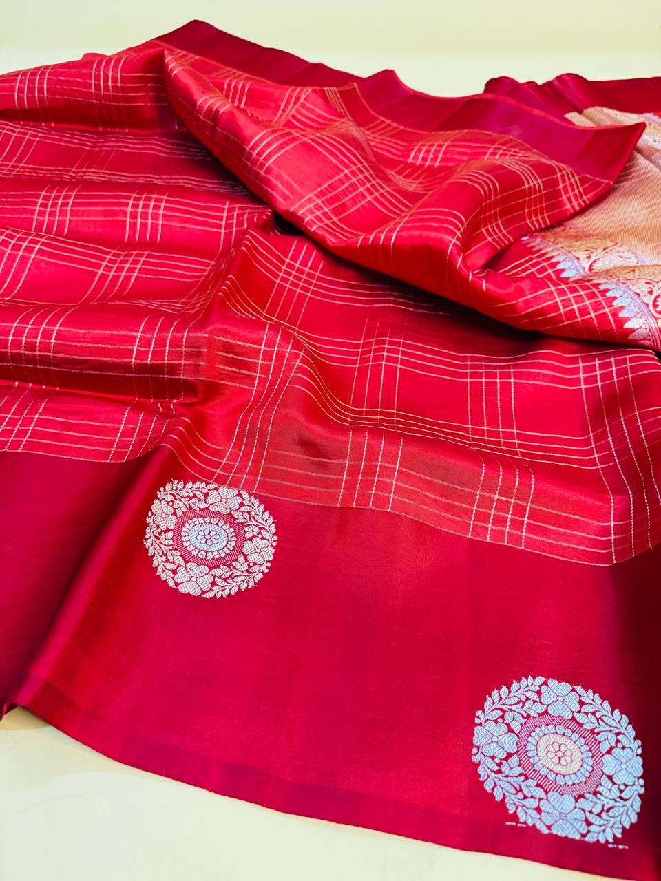 Red Mango Silk  Check Satin Border Saree