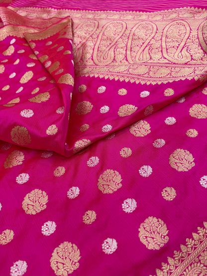 Pure Banarasi Katan Silk kadhwa Buta Saree
