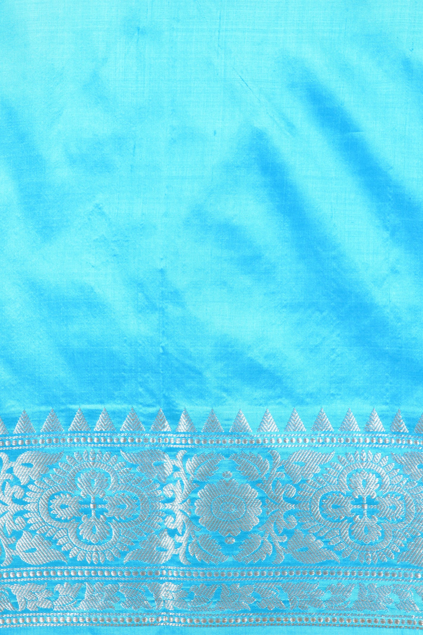 Pure Katan Silk Kadhwa Buti Banarasi Saree