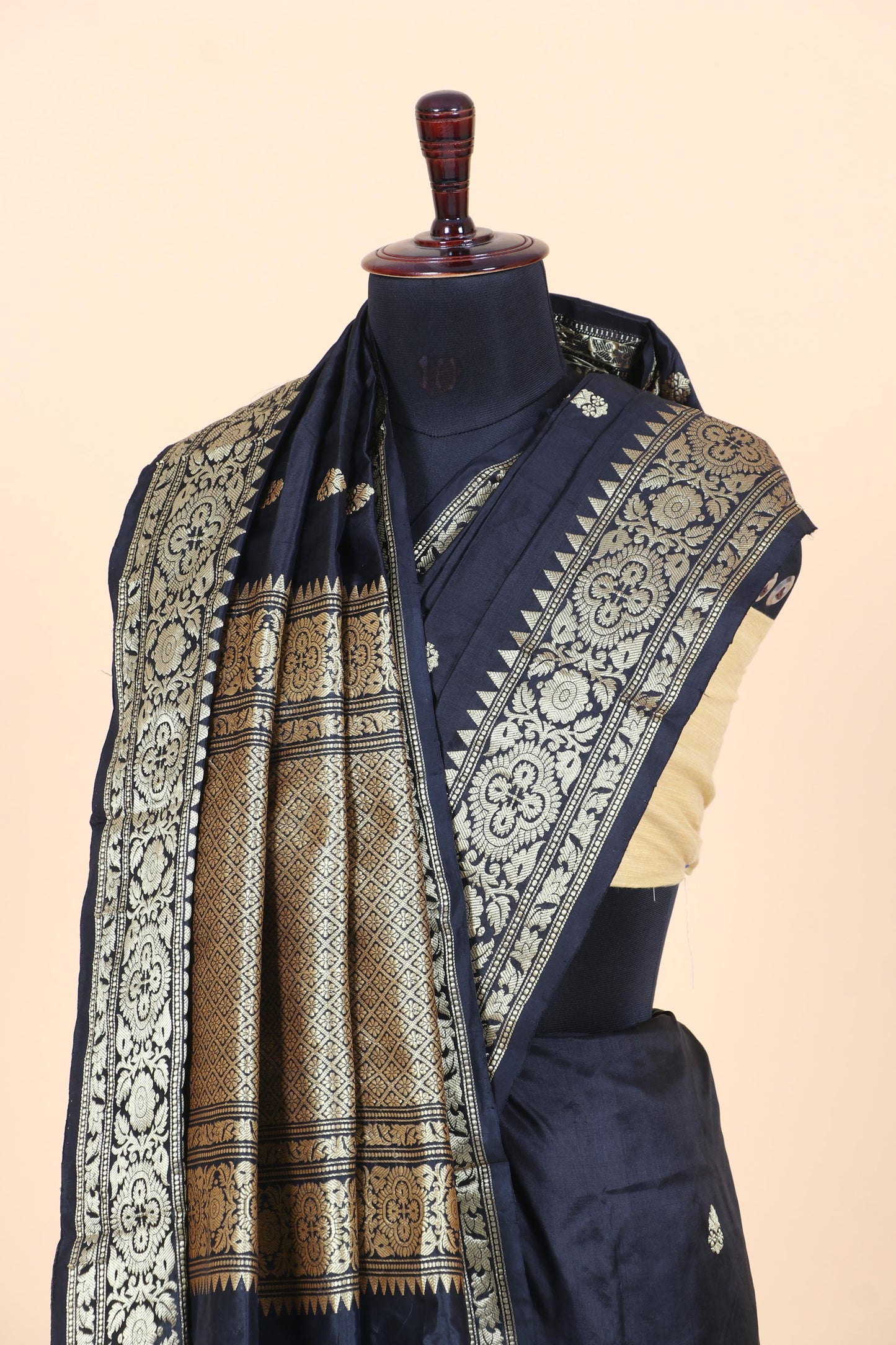 Pure Katan Silk Kadhwa Buta Banarasi Saree