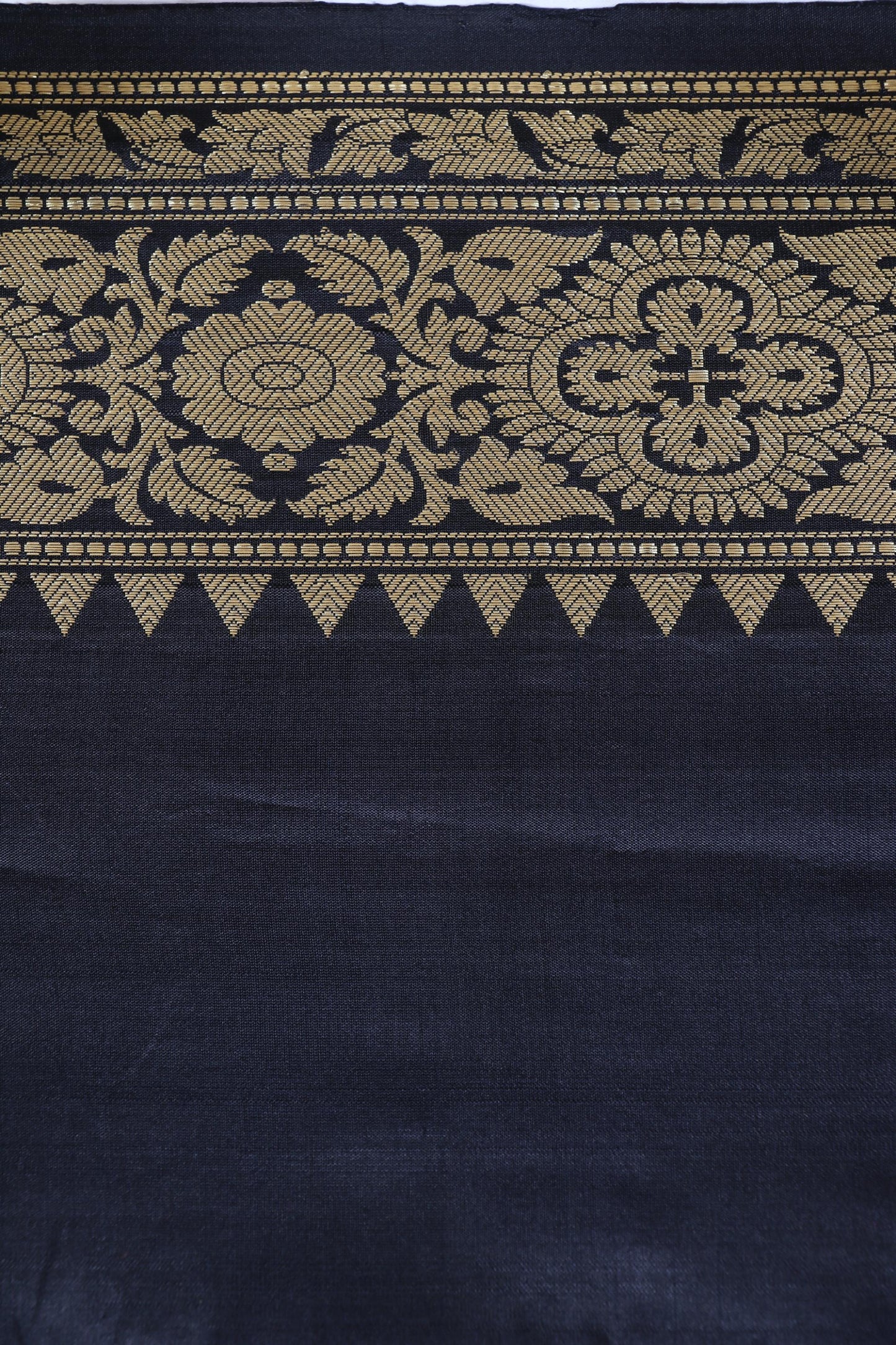 Pure Katan Silk Kadhwa Buta Banarasi Saree