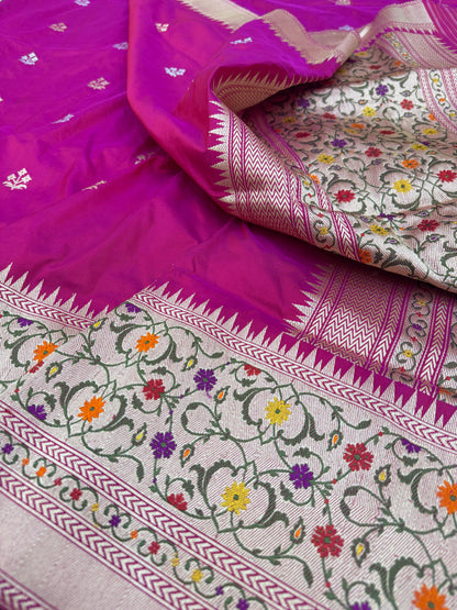 Pure Banarasi Katan Silk Kadiyal Border Saree