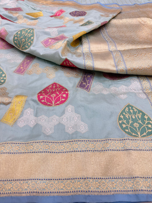 Pure Banarasi Katan Silk kadhwa Buta Saree