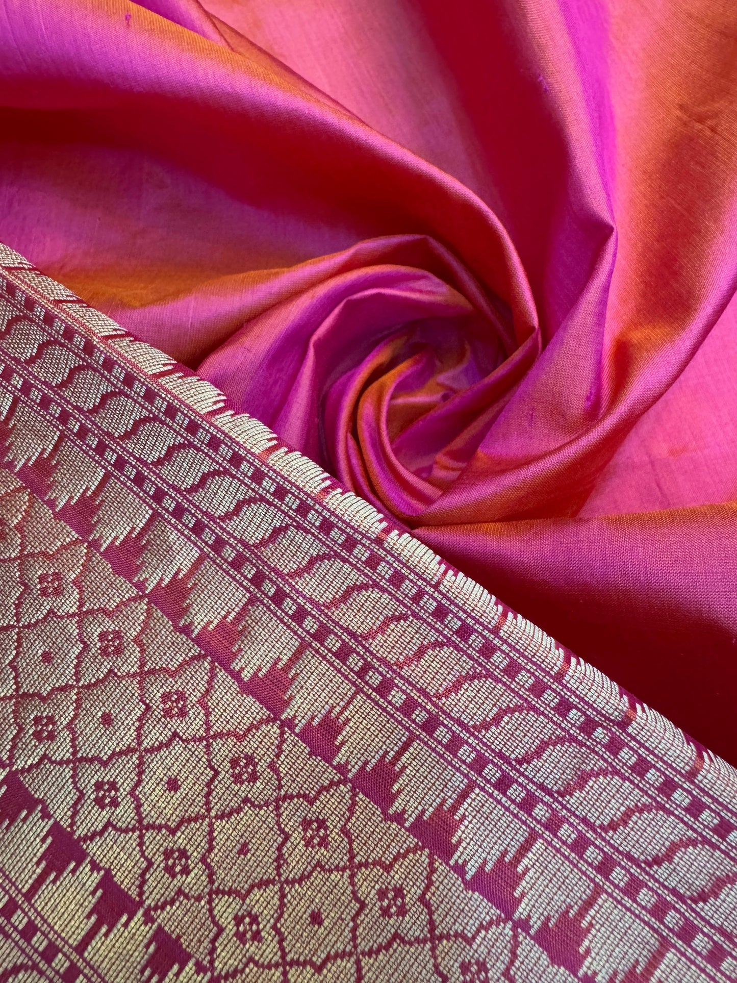 Pure Banarasi Katan Silk Rangkaat Saree