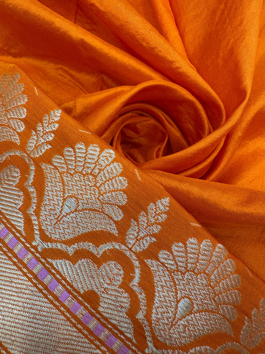 Pure Banarasi Katan Silk kadhwa Buta Saree